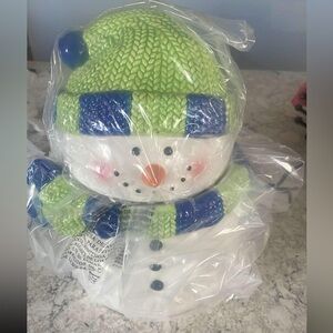 Authentic Scentsy Snowman Cookie Jar NIB - SUPER CUTE & Retired